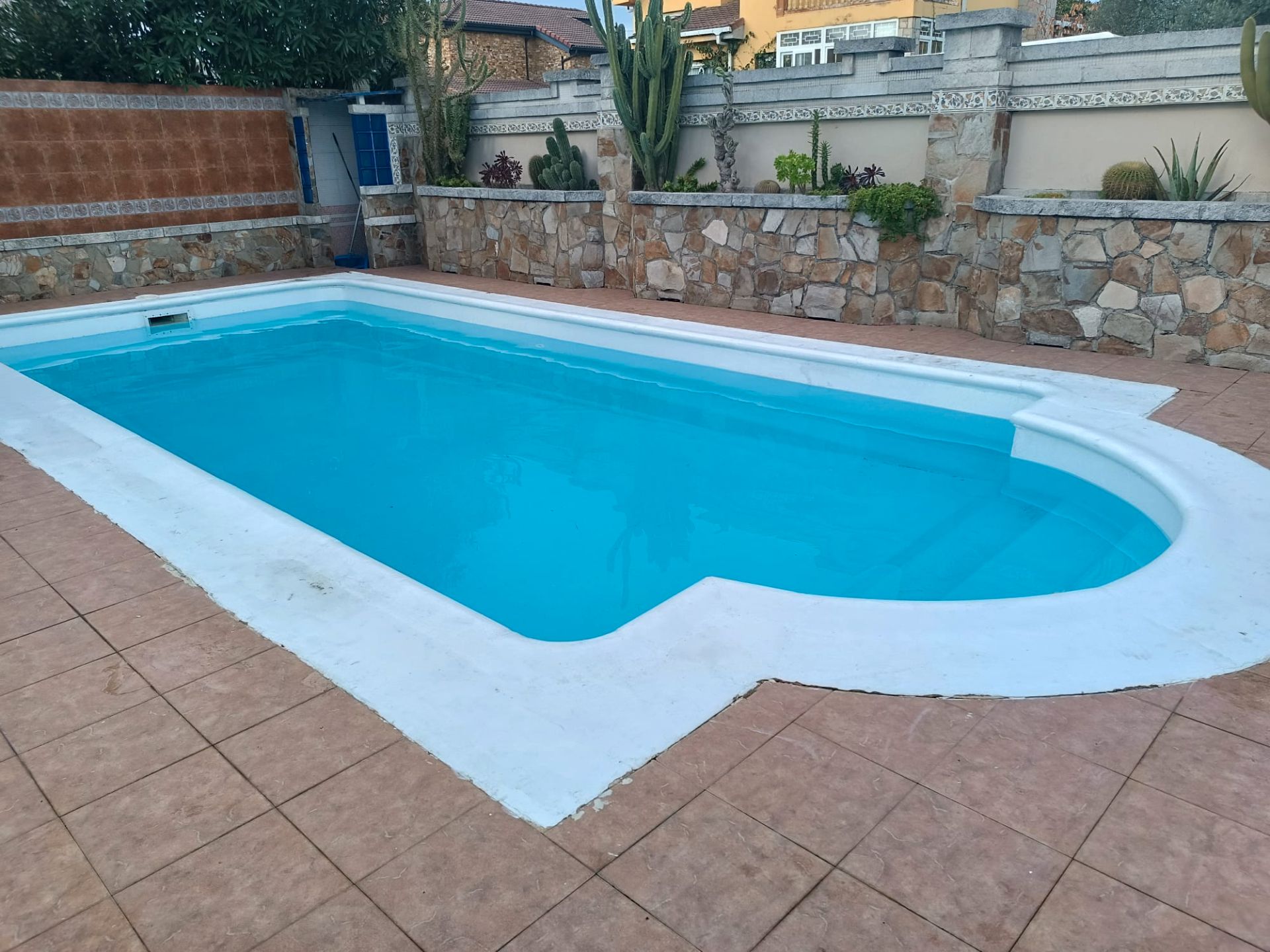 Piscina de Casa o xalet en venda en Castrillón amb Calefacció, Jardí privat i Parquet