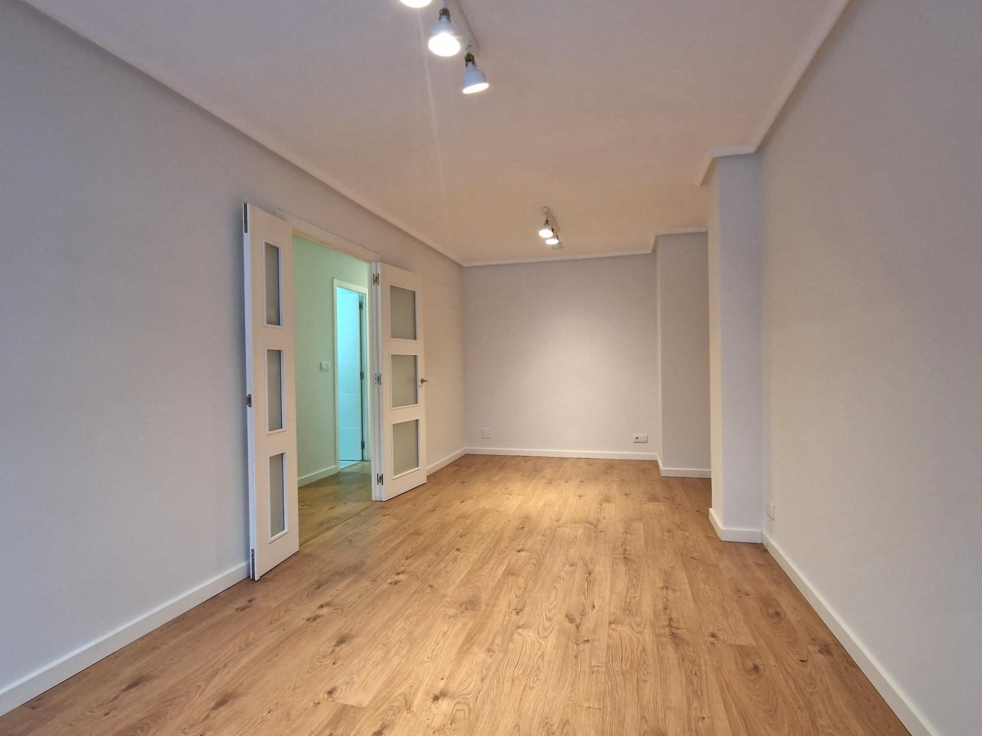 Flat to rent in A Coruña Capital   with Heating, Terrace and Balcony