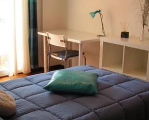 Bedroom of Apartment to share in Salamanca Capital  with Furnished, Microwave and Internet