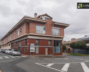 Außenansicht von Wohnung zum verkauf in Aranguren mit Klimaanlage, Heizung und Parkett