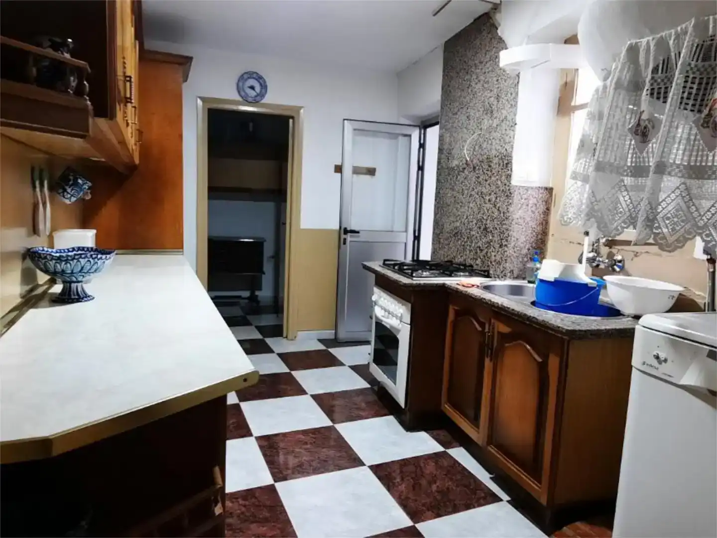 Cuina de Pis en venda en Alhama de Granada amb Traster i Balcó