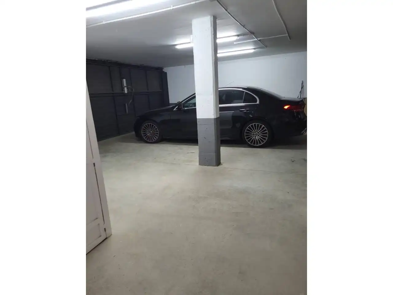 Parking de Casa o chalet en venta en La Roca del Vallès con Aire acondicionado, Calefacción y Jardín privado
