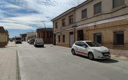 Vista exterior de Casa o xalet en venda en Cintruénigo amb Jardí privat