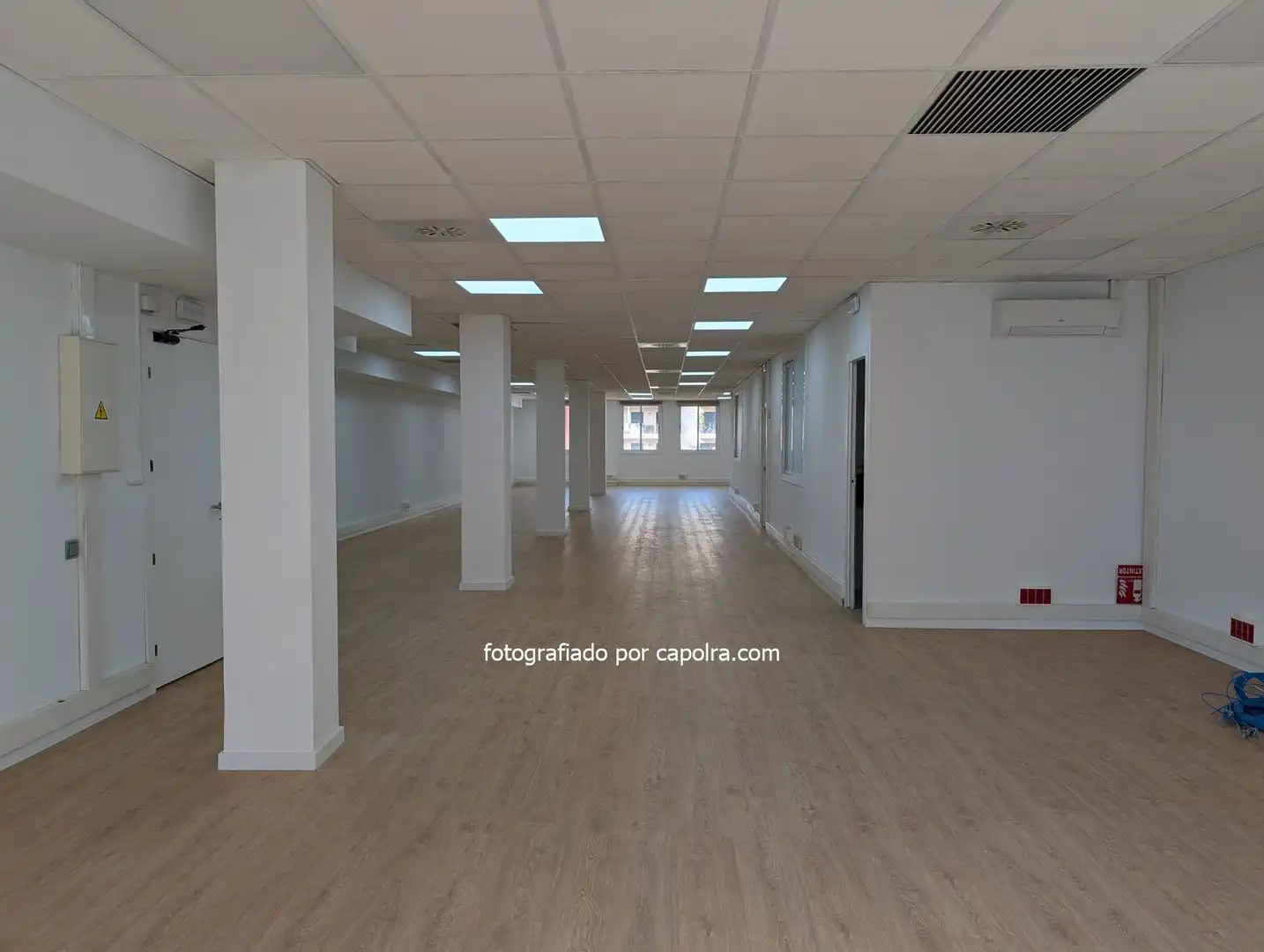 Büro mit Aufzug zur Miete in entenza