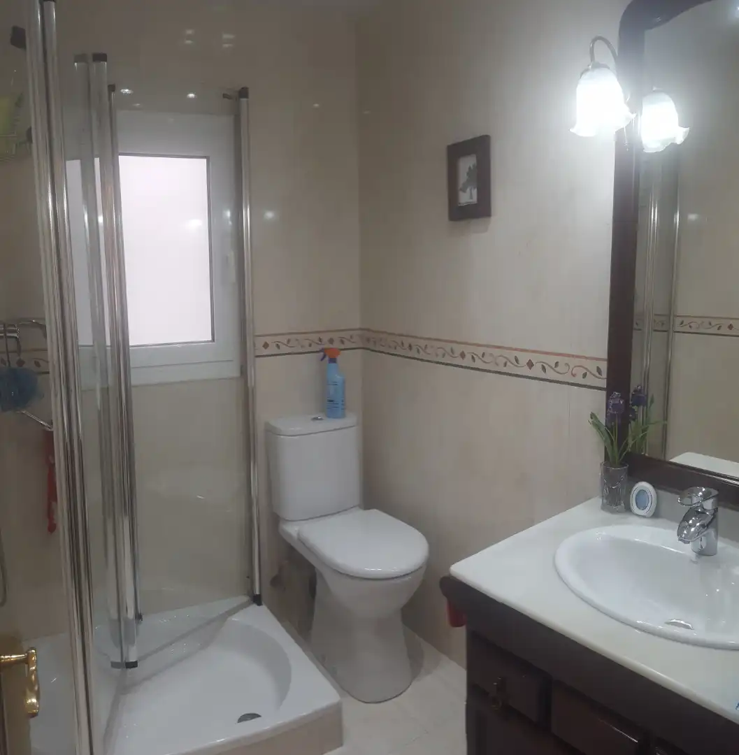 Bathroom of Flat for sale in Montgat, Barcelona