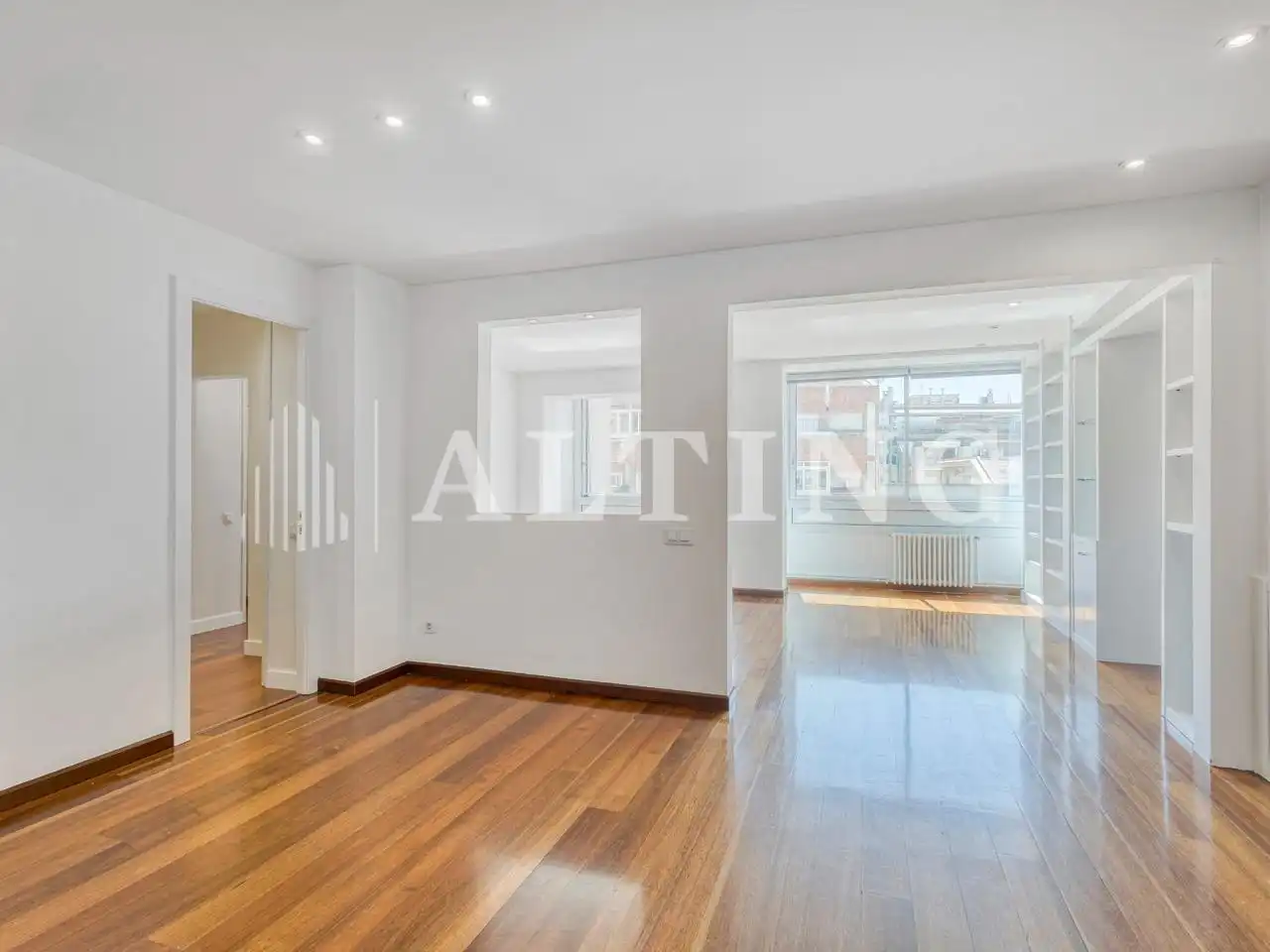 Wohnzimmer von Wohnung zur Miete in  Barcelona Capital mit Klimaanlage, Heizung und Parkett