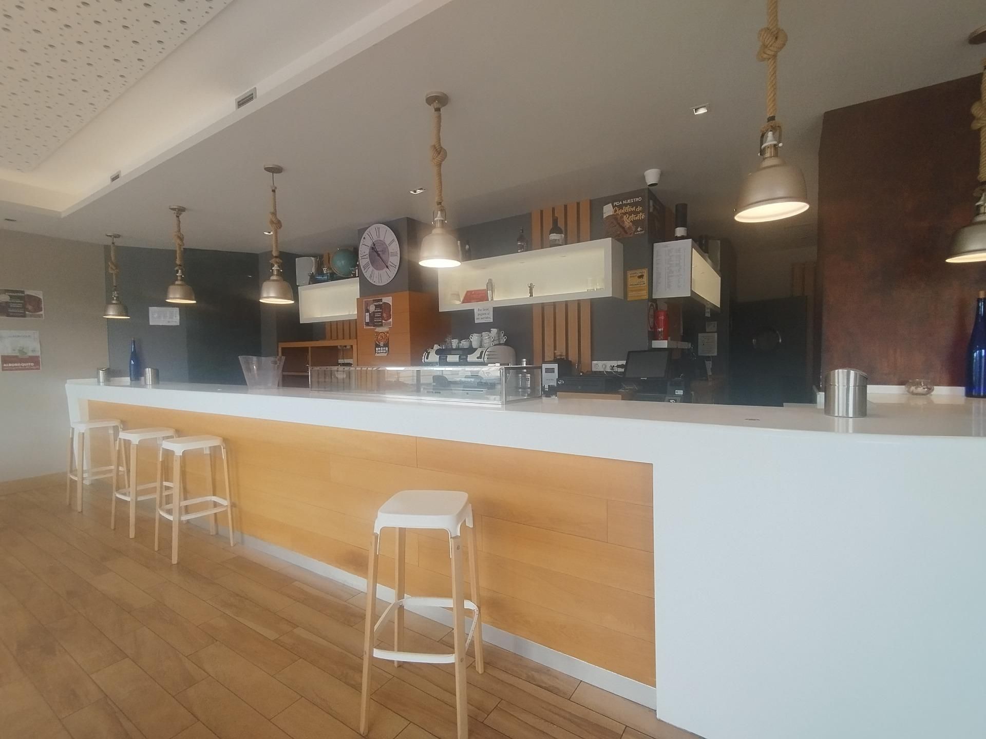 Local de alquiler en Arroyo de la Encomienda