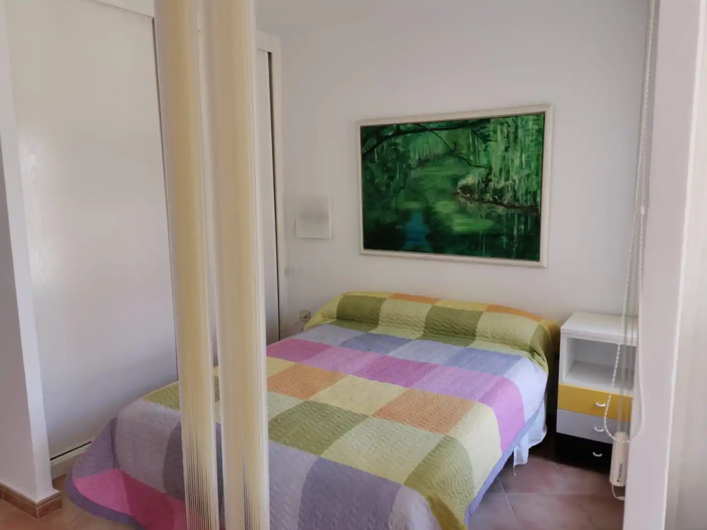Dormitori de Apartament en venda en Algarrobo amb Moblat