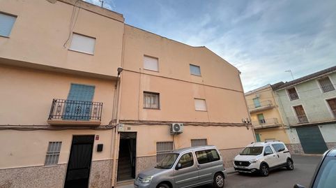 VENTA FINCA CON 5 PISOS Y UN BAJO EN ANNA