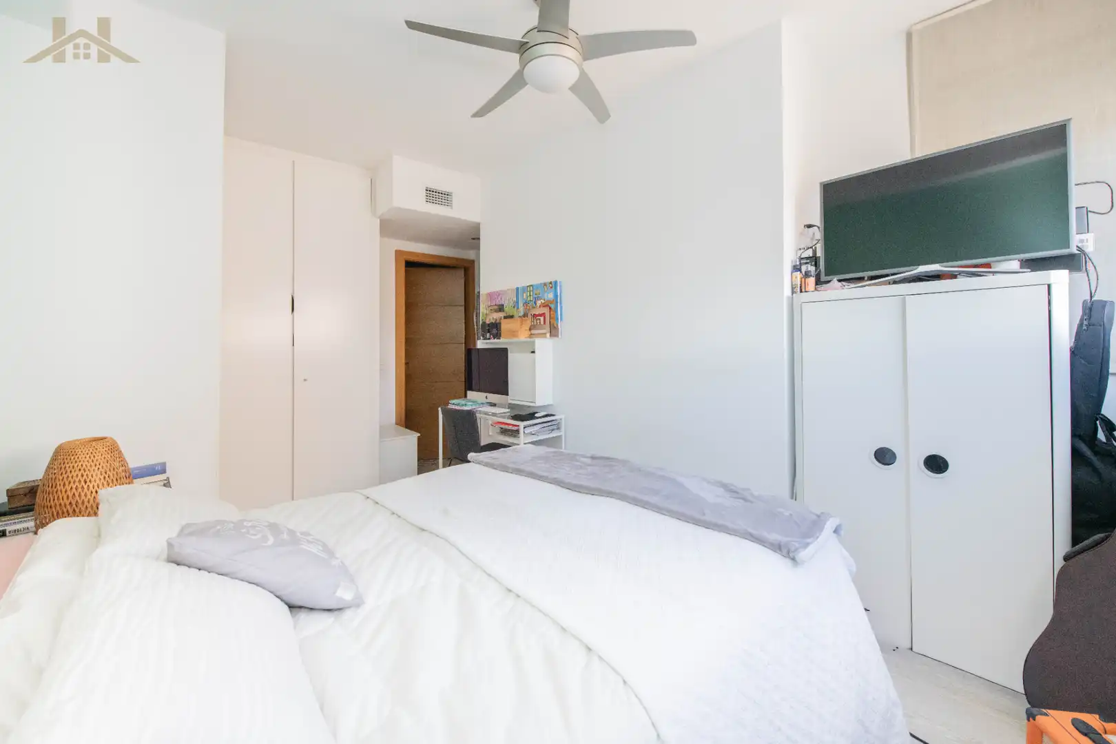 Bedroom of Flat for sale in Madrid  with Air Conditioner, Heating and Terrace
