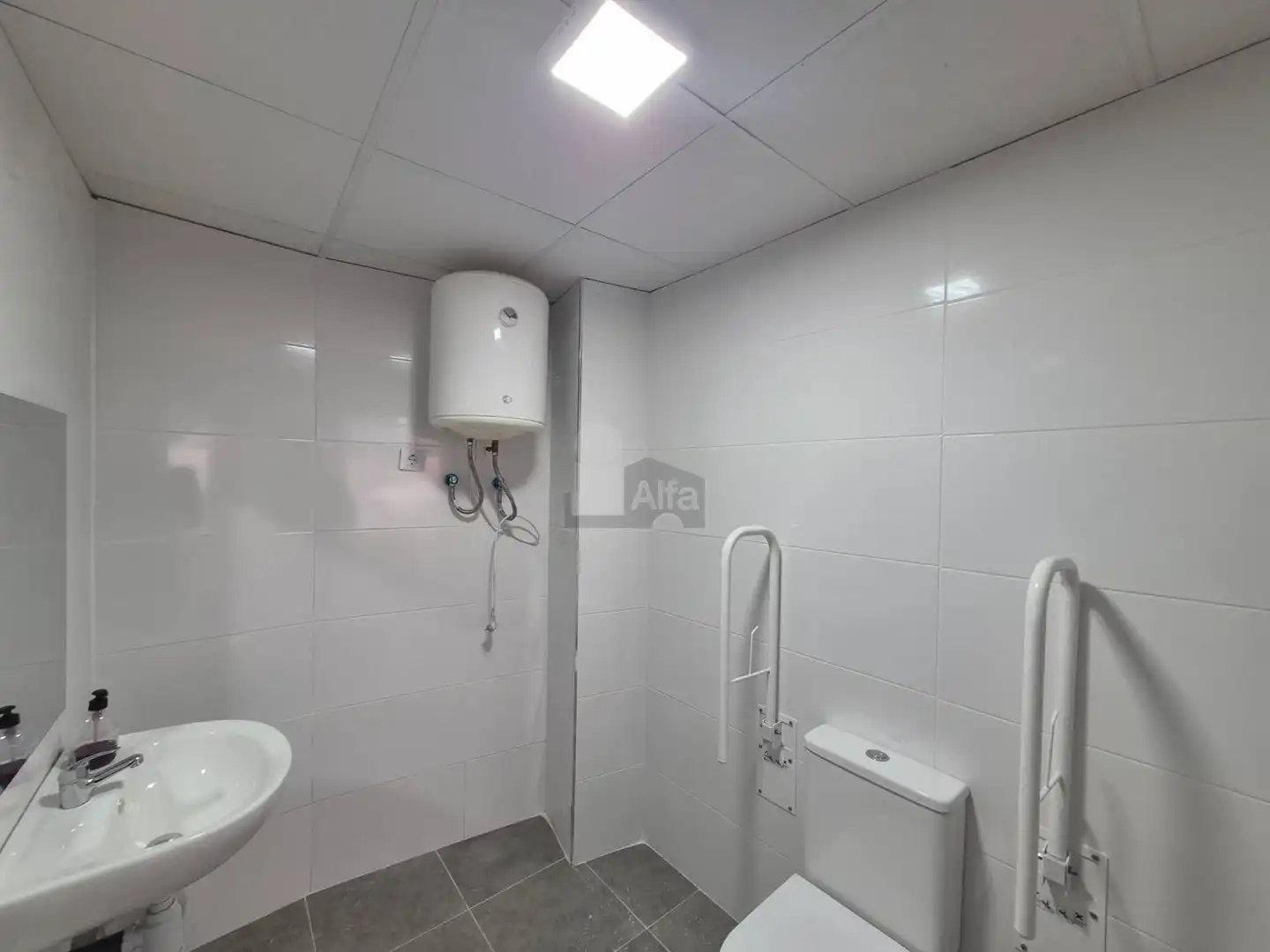 Oficina de lloguer a Carrer d'Enric Navarro, 27, Barrio de Benimaclet