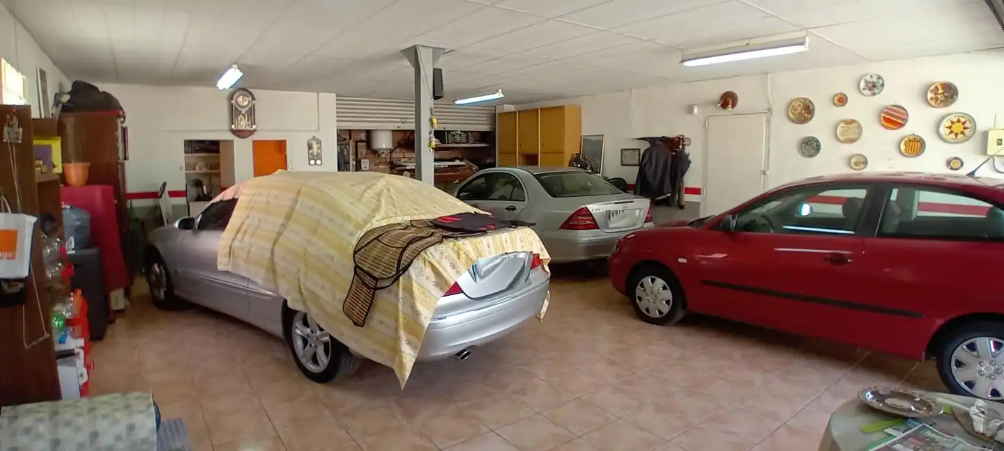 Aparcament de Casa o xalet en venda en Centelles amb Calefacció i Jardí privat
