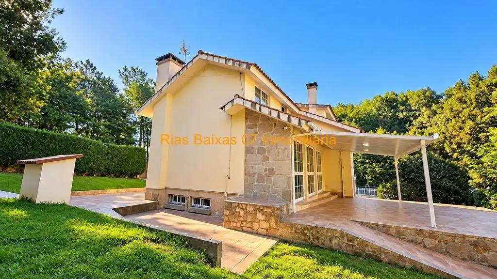 Haus mit Garten zum Verkauf in Tomiño, imagen 2