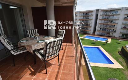 Terrasse von Wohnung zum verkauf in Roses mit Klimaanlage, Terrasse und Schwimmbad