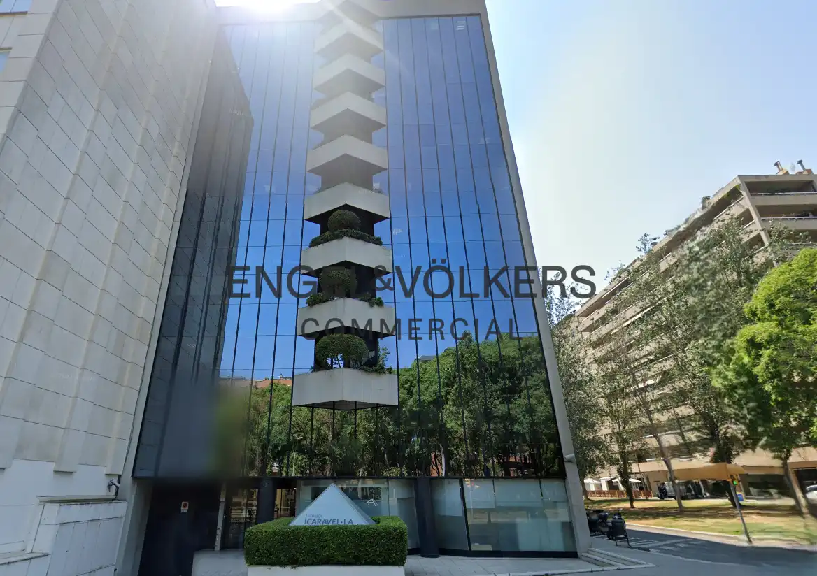 Exterior view of Office for rent in Barcelona  with Air Conditioner