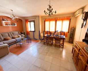 Living room of Single-family semi-detached to rent in San Vicente del Raspeig / Sant Vicent del Raspeig