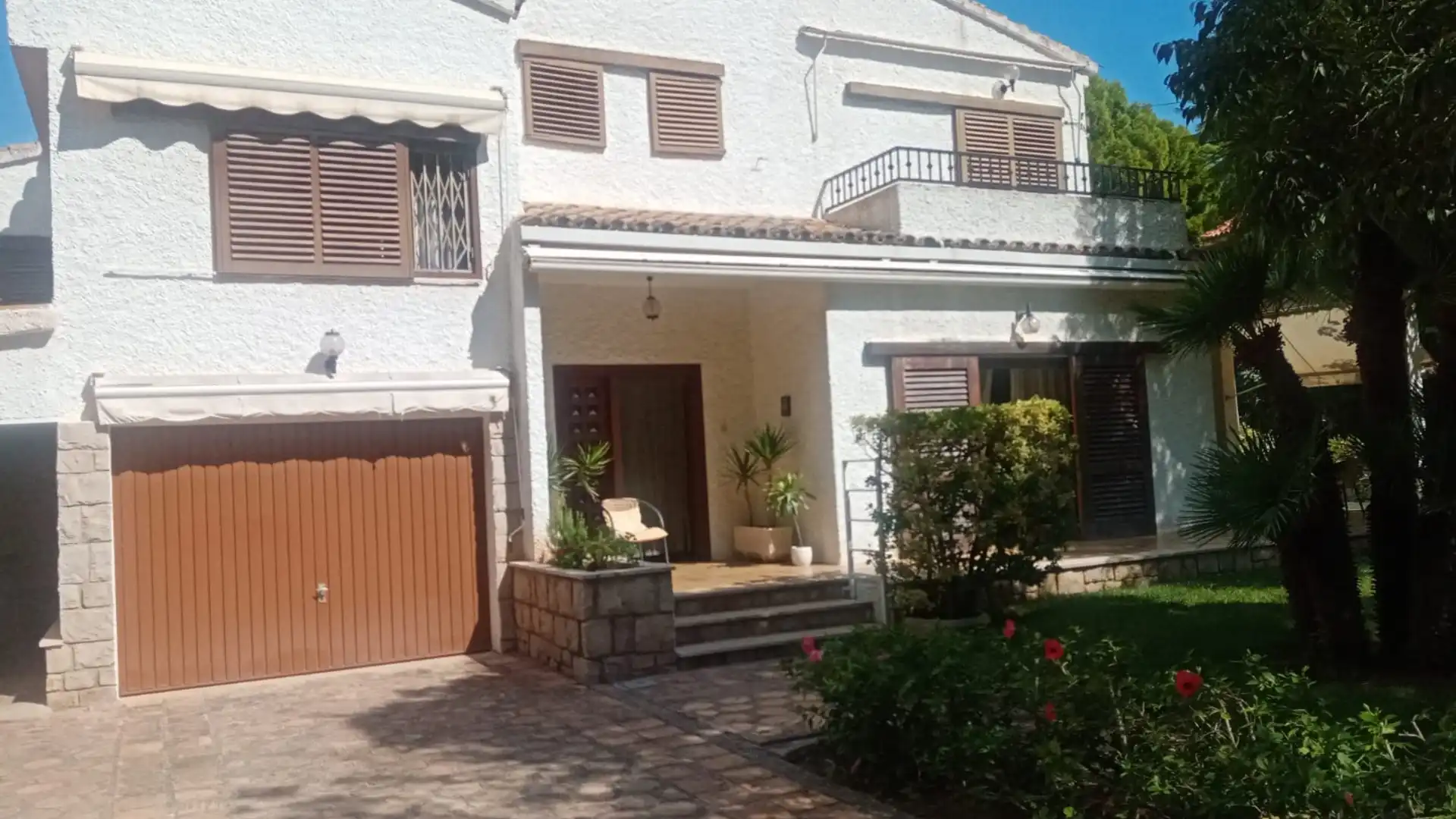 Vista exterior de Casa o chalet en venta en Benicasim / Benicàssim con Jardín privado, Terraza y Amueblado