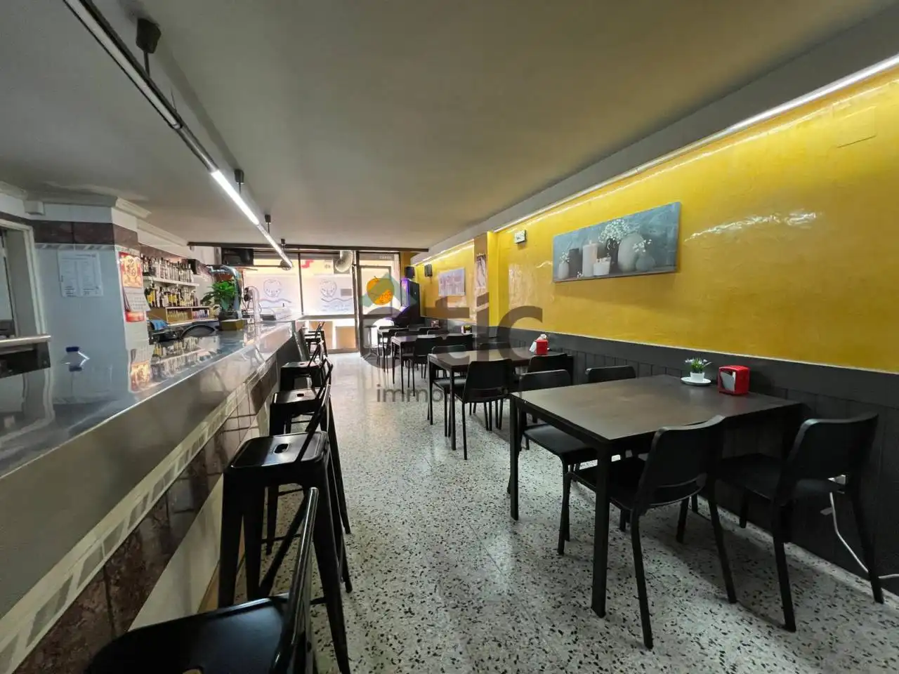 Commercial properties for rent in Manresa