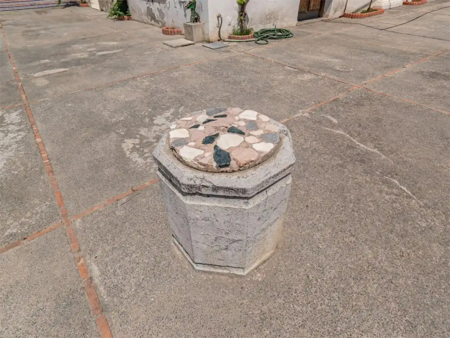 Vista exterior de Piso en venta en Granada con Jardín privado y Piscina