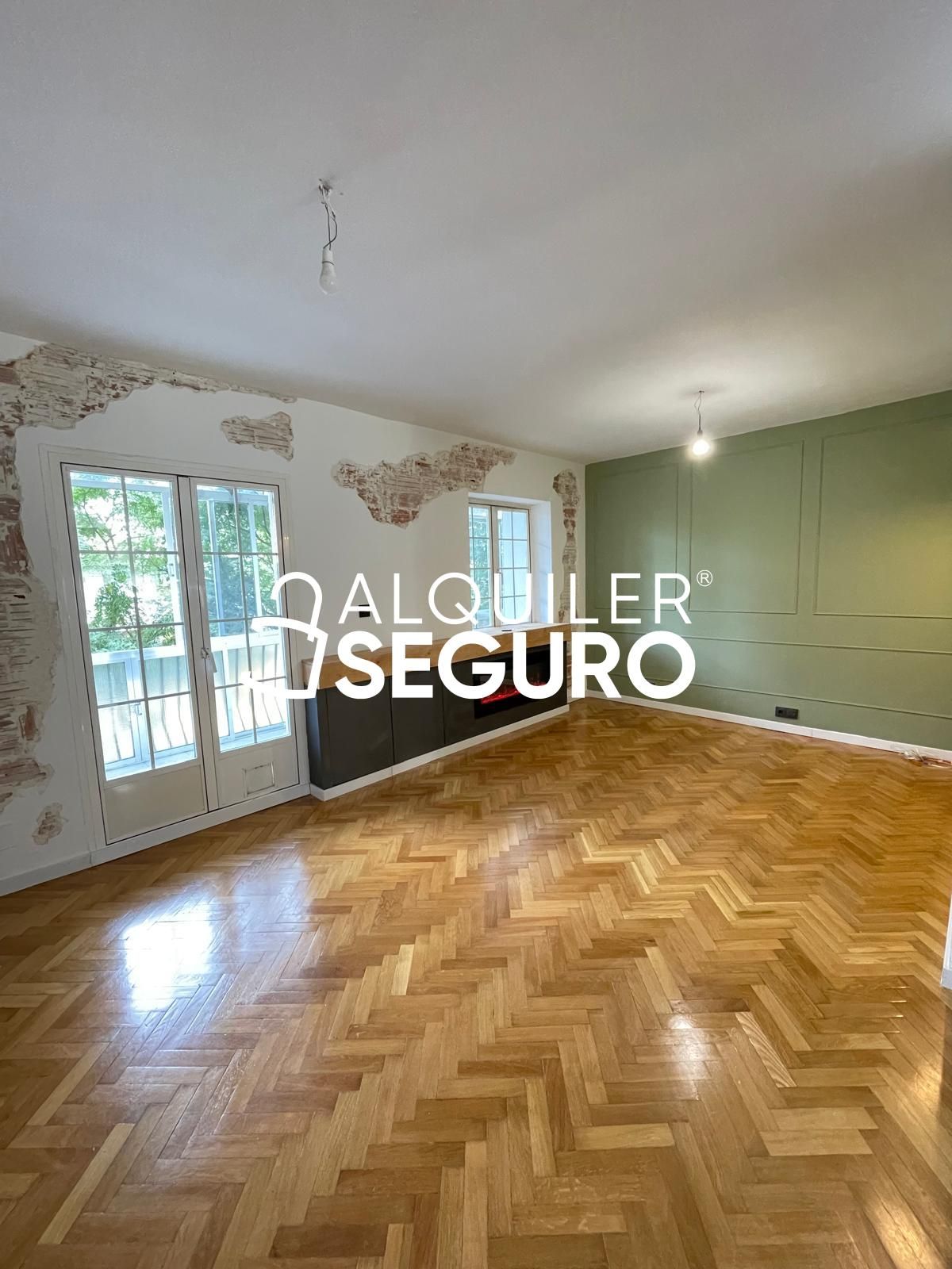 Flat to rent in  Madrid Capital  with Heating
