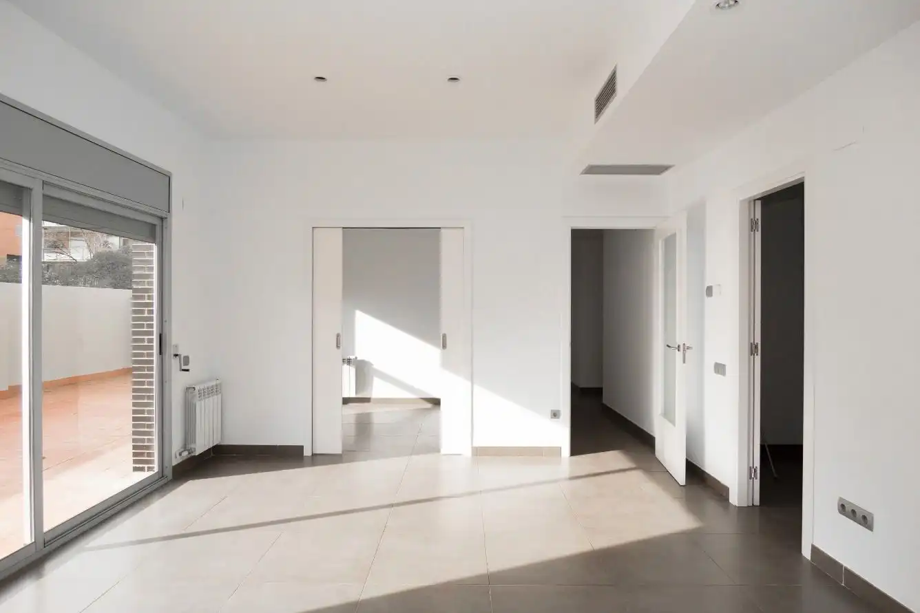 Flat for rent in Sant Cugat del Vallès  with Heating, Terrace and Storage room