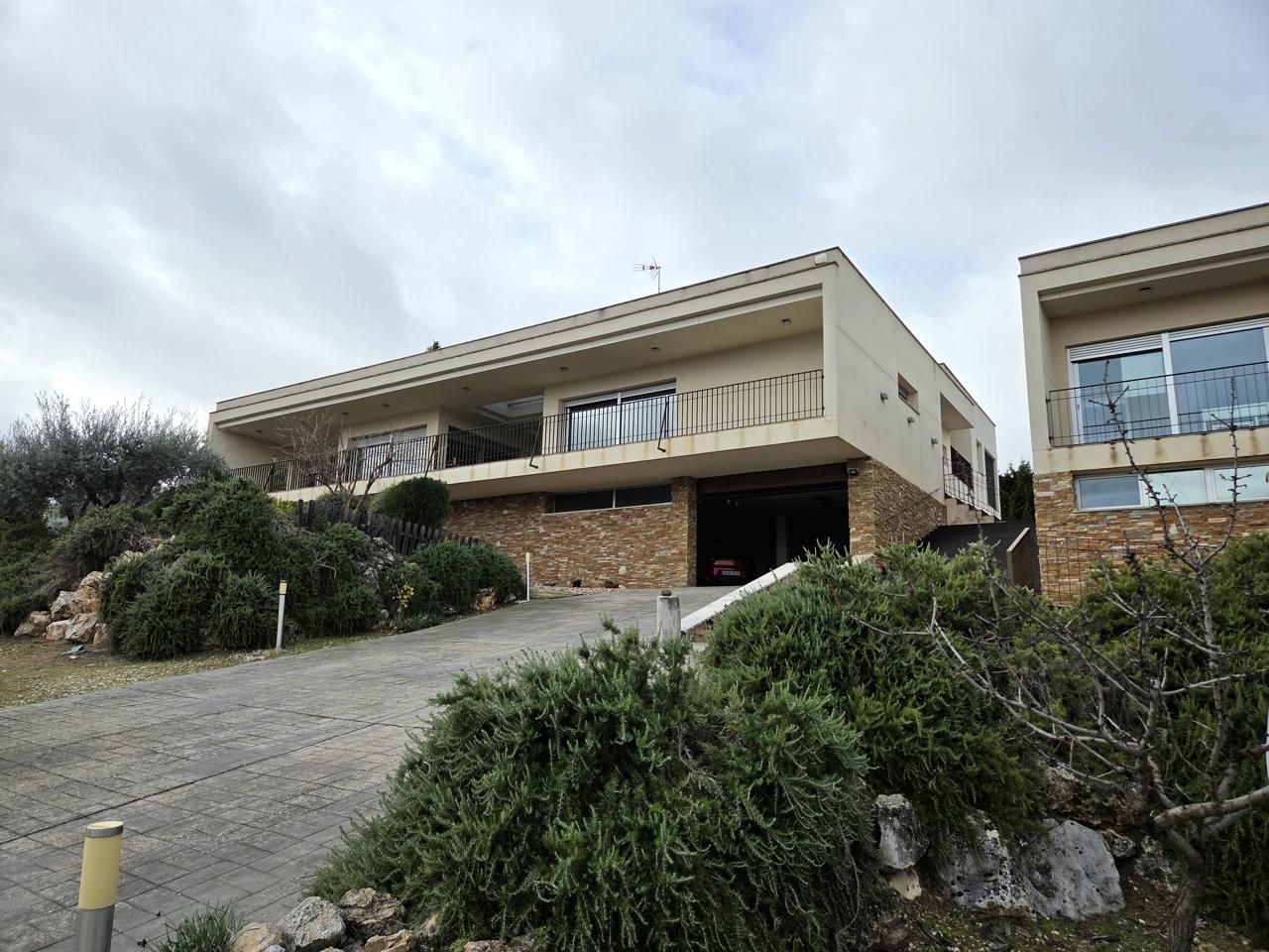 Casa o chalet en venta en Monasterio Santa María La Real, Los Cigarrales-La Bastida