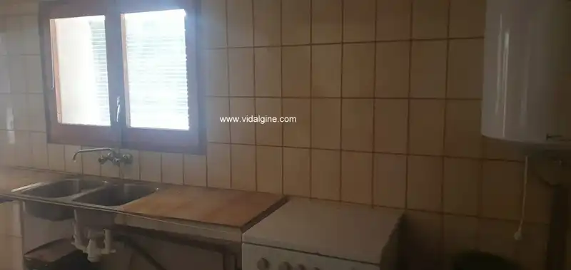 Cocina de Piso en venta en Castelló de Farfanya con Amueblado