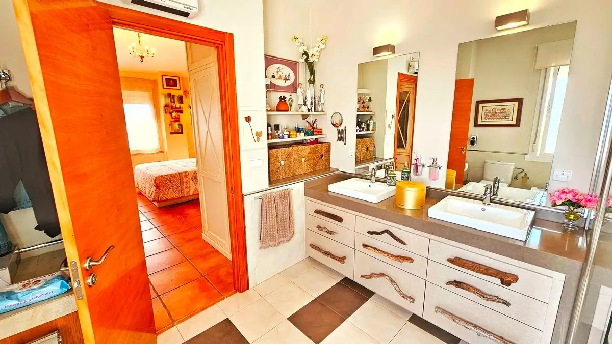 Baño de Casa o chalet en venta en Cañaveral de León con Aire acondicionado, Jardín privado y Terraza