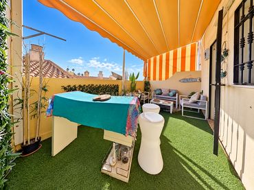 Reihenhaus mit Balkon zum Verkauf in Playa del Rincón