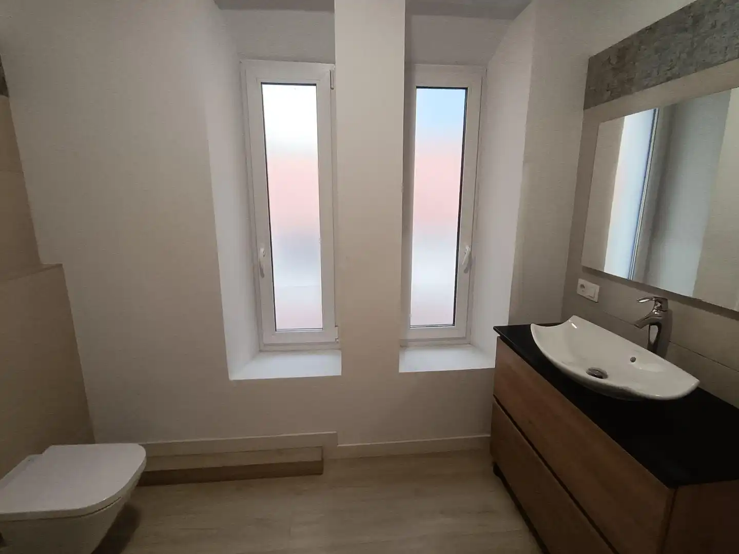 Bathroom of Flat for rent in Valladolid  with Heating
