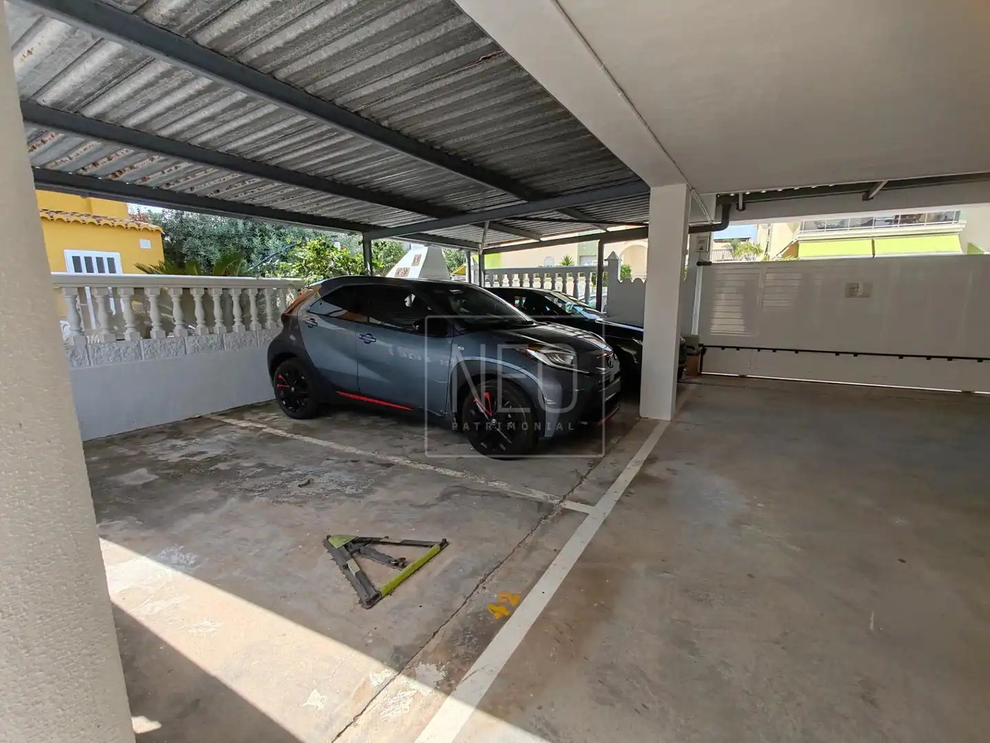 Parking de Piso en venta en Xeraco con Terraza y Piscina comunitaria