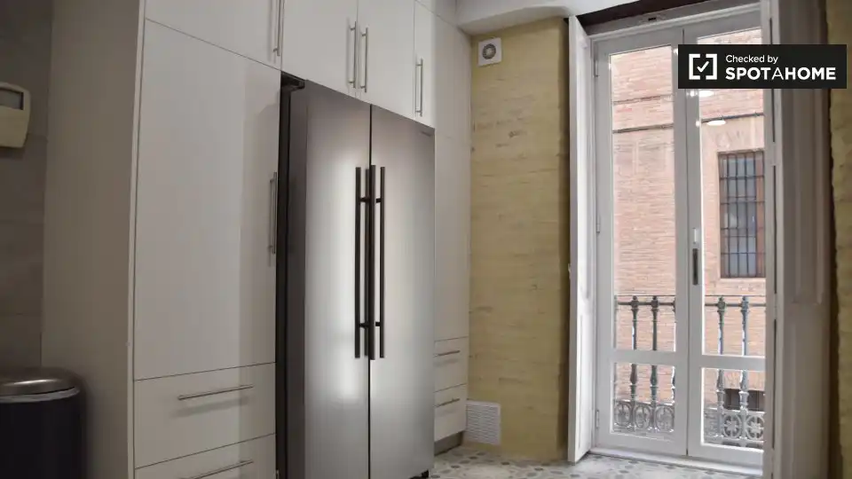 Piso con terraza en alquiler en Ciutat Vella, imagen 15