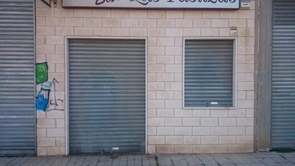 Local en venda en Burgos amb Moblat