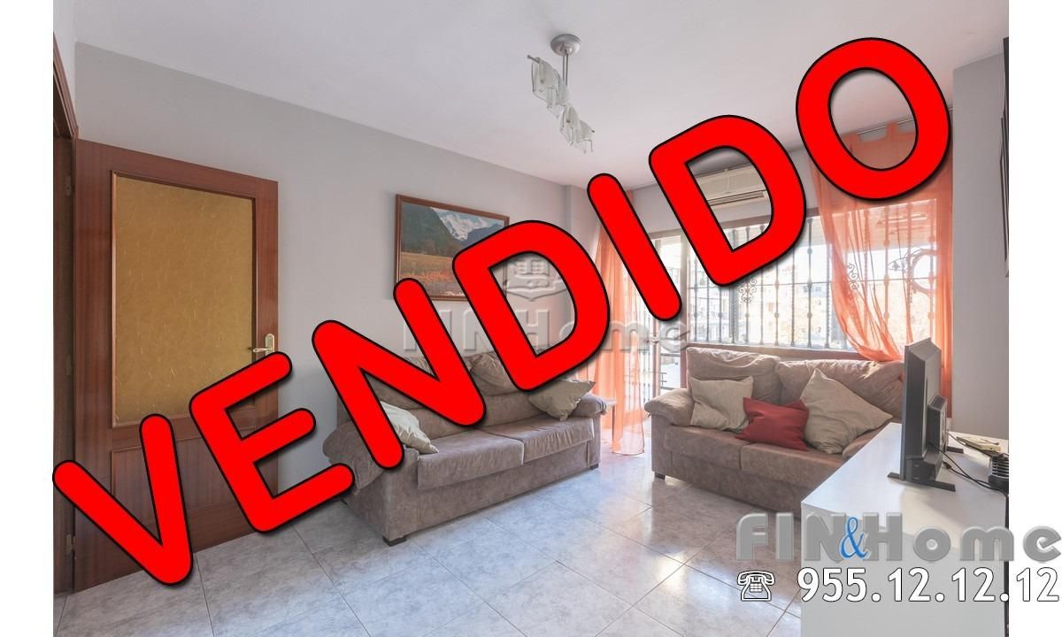 Flat for sale in Barrio del Nervión, Nervión