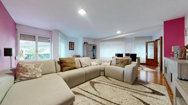 Piso en Venta en Plaza ibarreta en Zeanuri