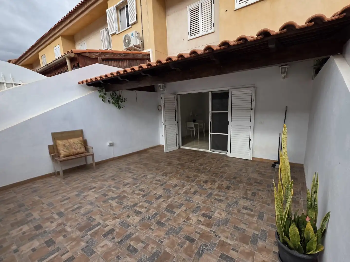 Casa a schiera con piscina in vendita a Costa Adeje, imagen 2