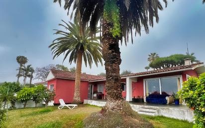 Vista exterior de Casa o xalet en venda en La Orotava amb Calefacció, Jardí privat i Terrassa