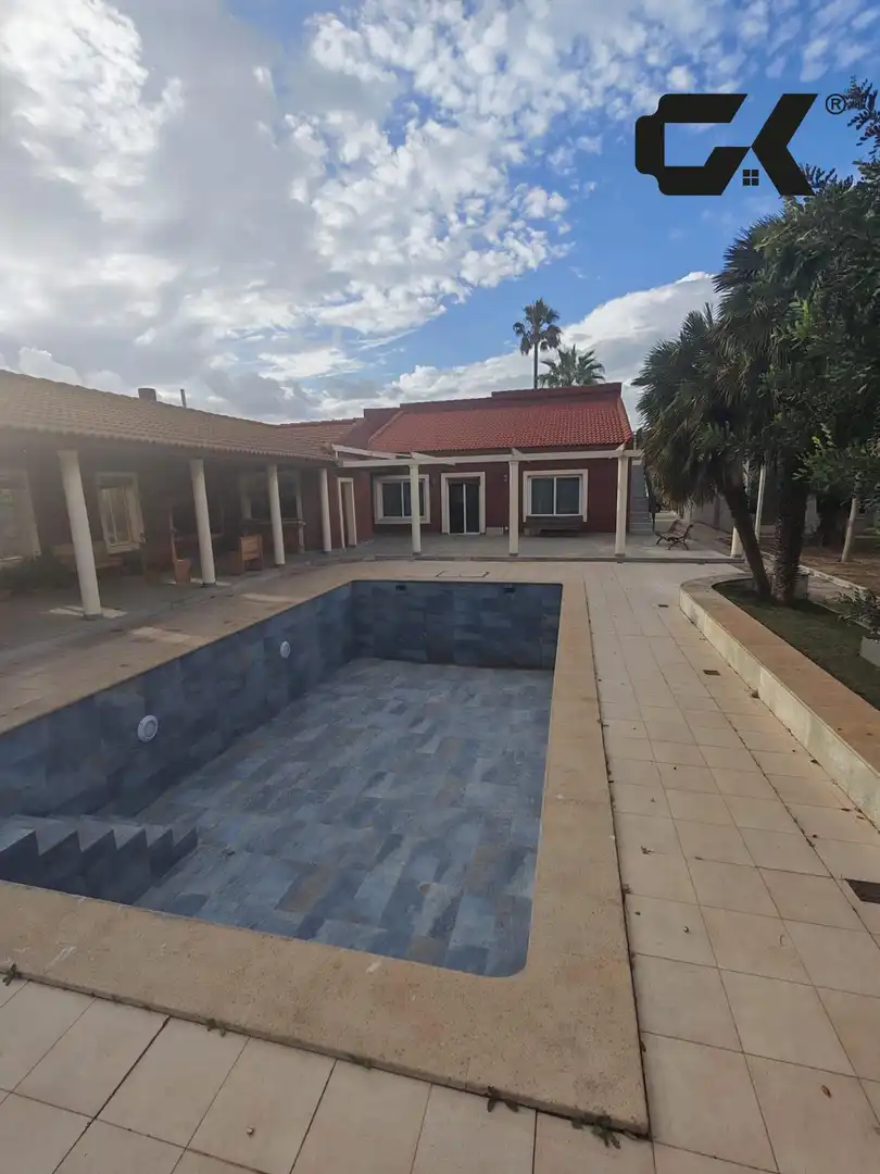 Piscina de Finca rústica en venta en Murcia
