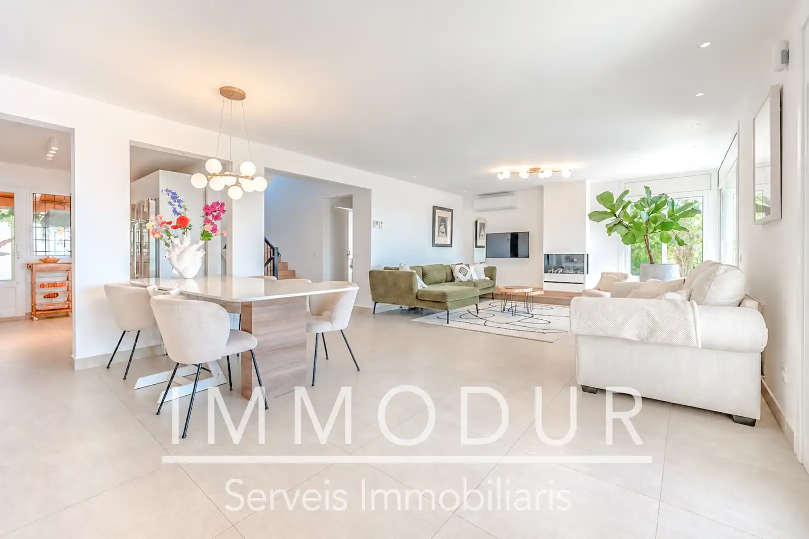 Terraced house with terrace for sale in Carrer Cal Tarda, imagen 4