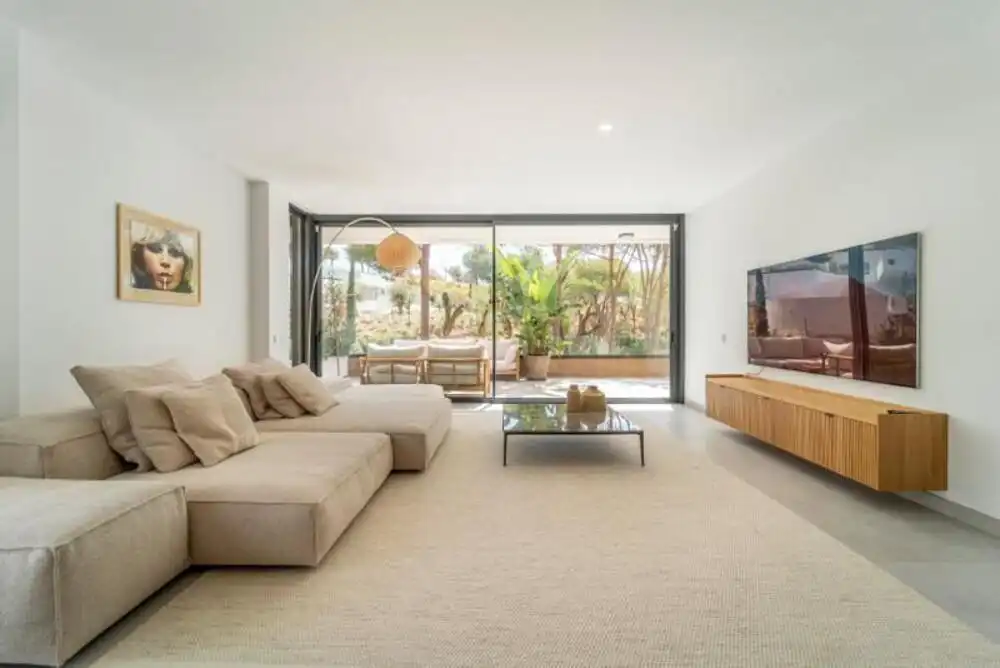 Penthouse with pool for sale in Elviria - Cabopino, imagen 3