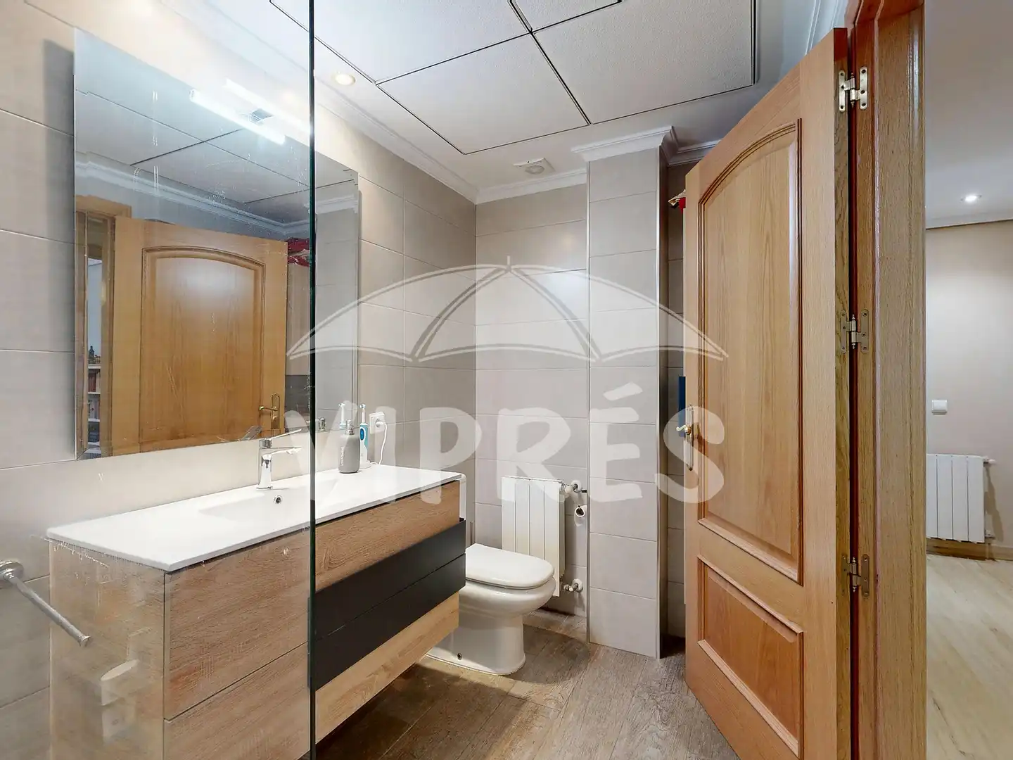 Badezimmer von Wohnung zum Verkauf in Cáceres mit Abstellraum, Schwimmbad und Gemeinschaftspool