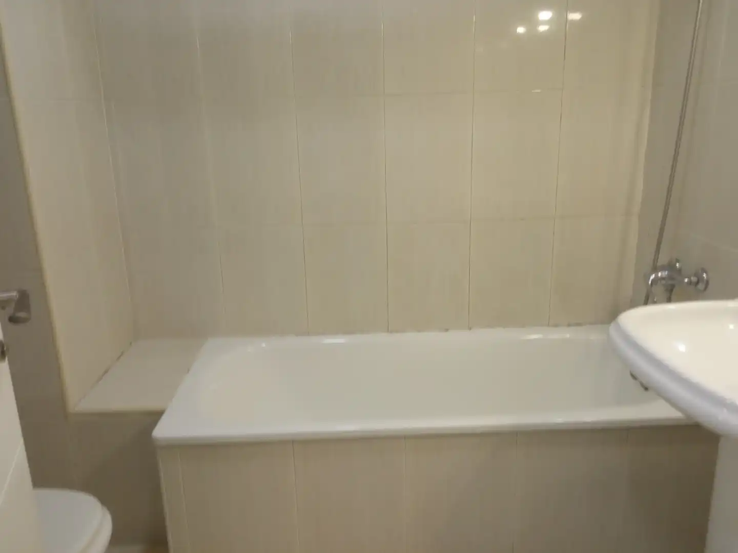 Flat with lift to rent in Avenida da Habana, imagen 11