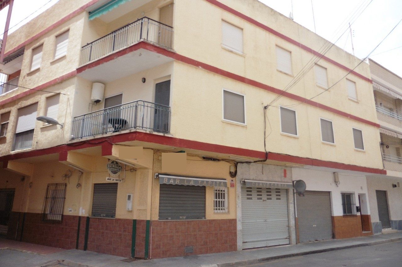 Vista exterior de Local en venta en San Pedro del Pinatar
