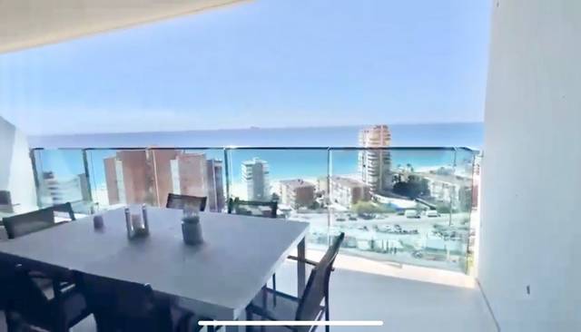 Apartamento en Alquiler en Playa Poniente