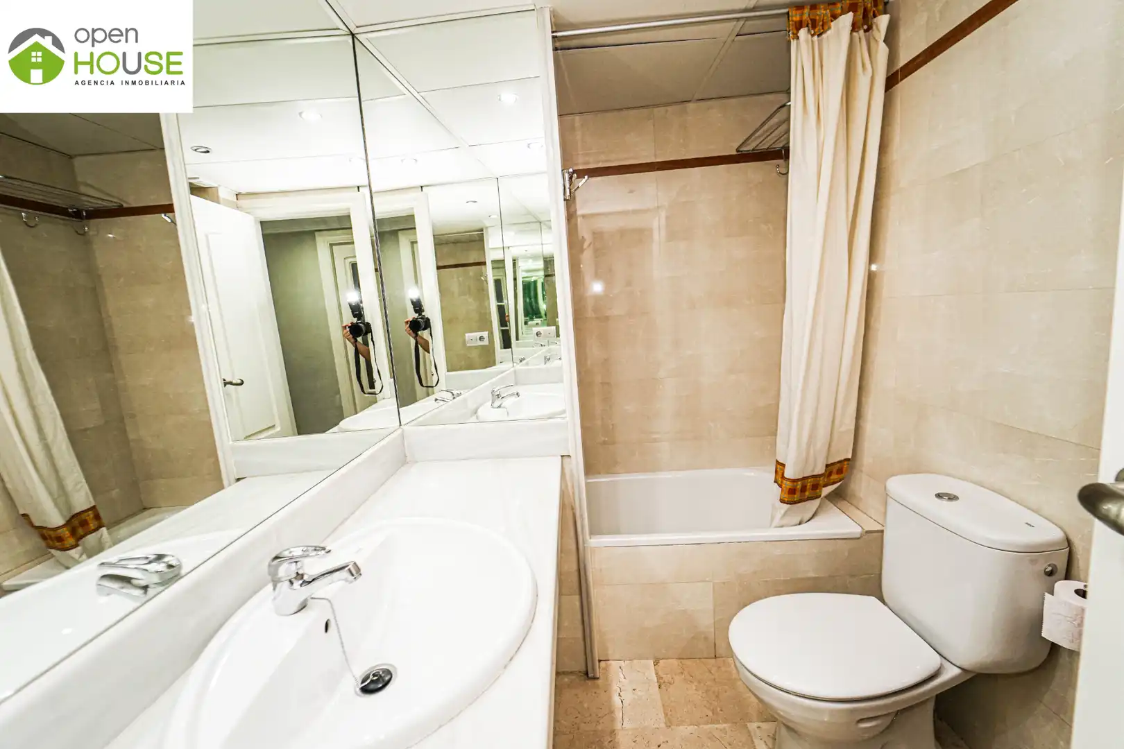 Baño de Piso de alquiler en Centro