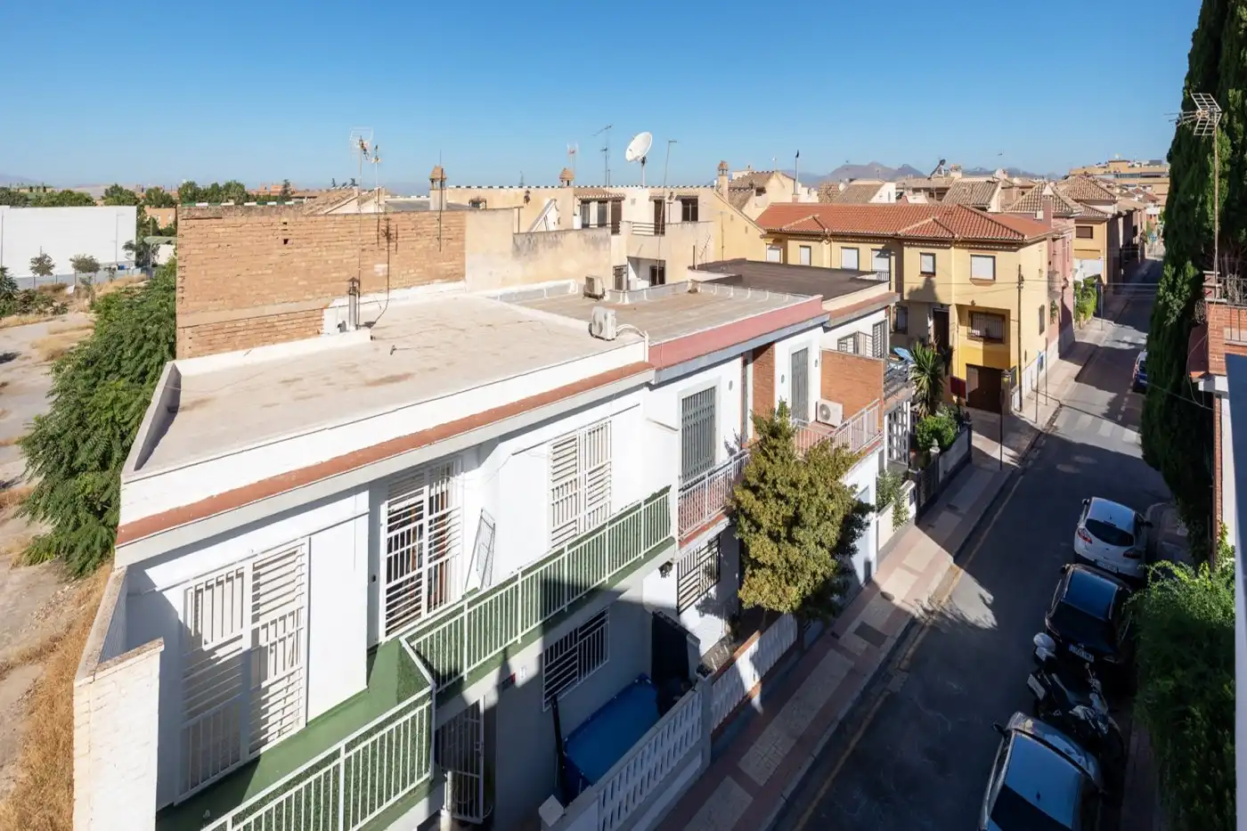 Exterior view of Houses for sale in Granada  with Air Conditioner, Heating and Terrace