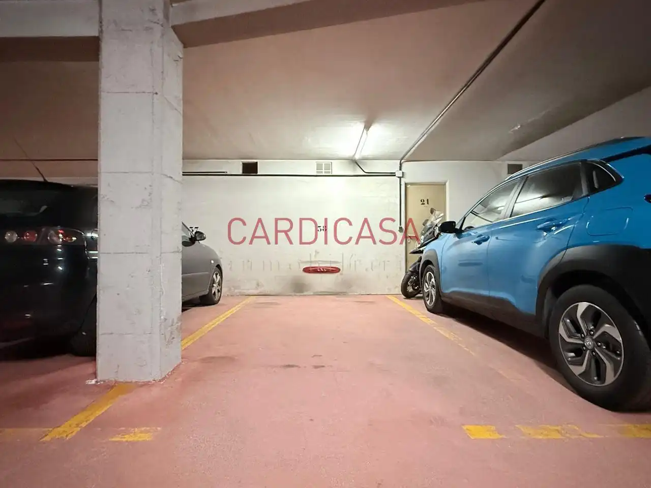 Parking de Dúplex en venta en Vigo  con Calefacción, Parquet y Terraza