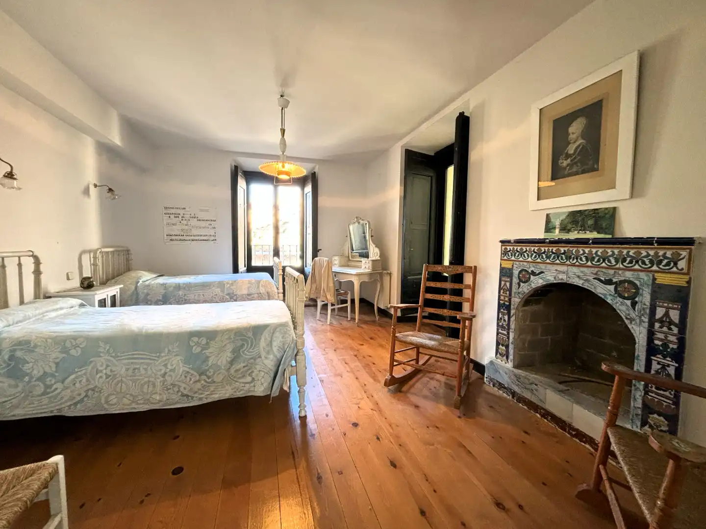Habitación de Casa adosada en venta en Real Sitio de San Ildefonso con Calefacción, Jardín privado y Parquet