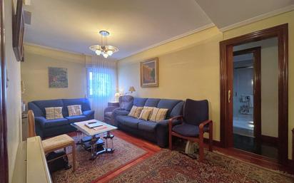 Living room of Flat for sale in Getxo 