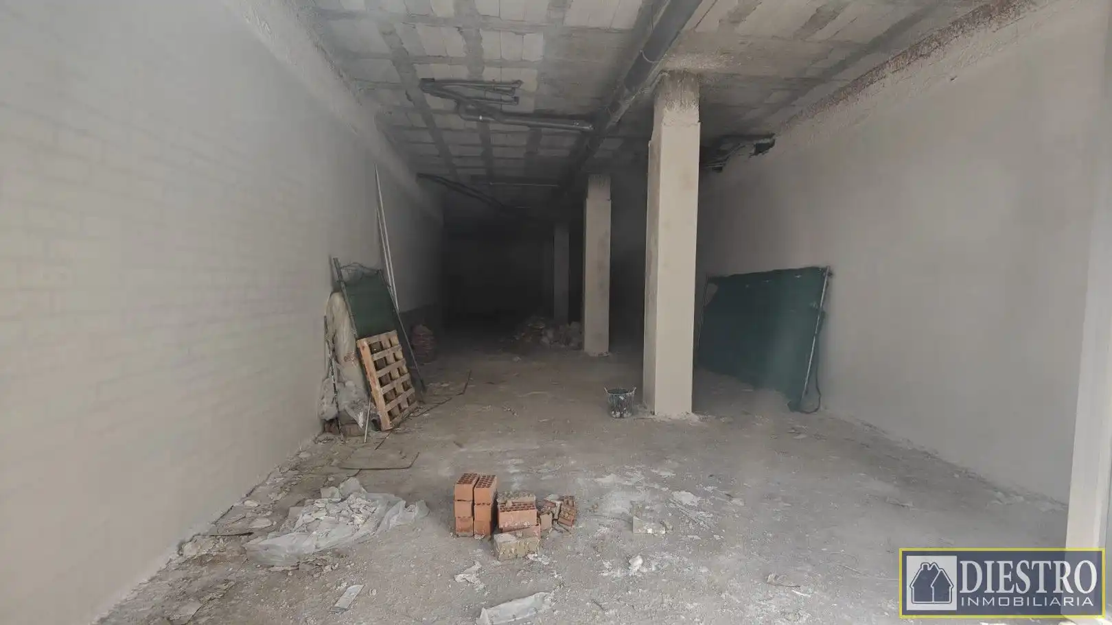 Local comercial en alquiler en Calle de Pérez Galdós 20, imagen 3